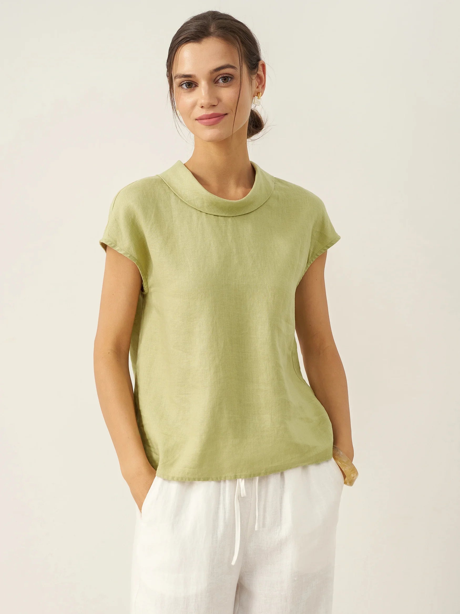 Yvonne - Blusa de manga corta Favorecedora 100% lino