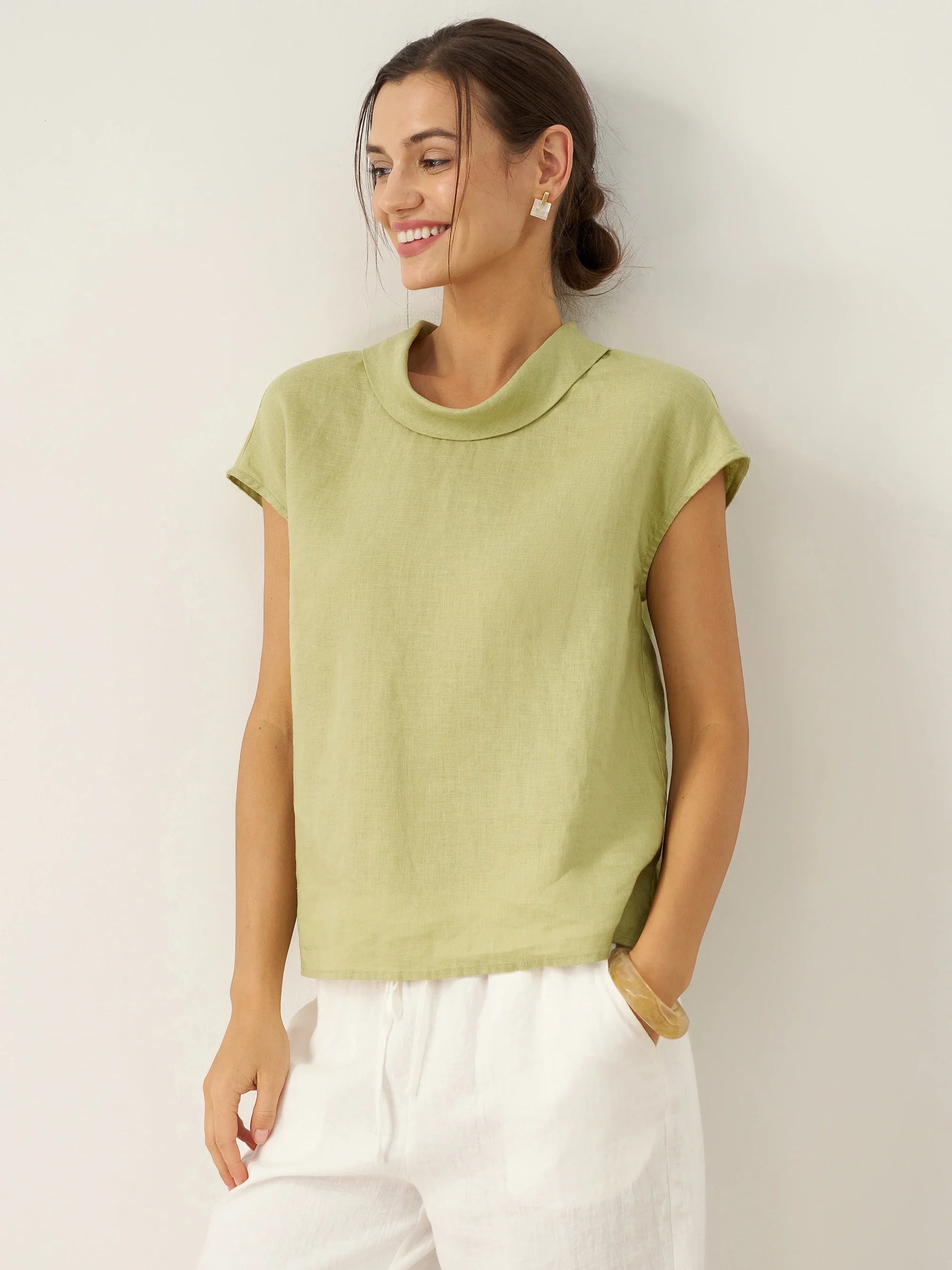 Yvonne - Blusa de manga corta Favorecedora 100% lino