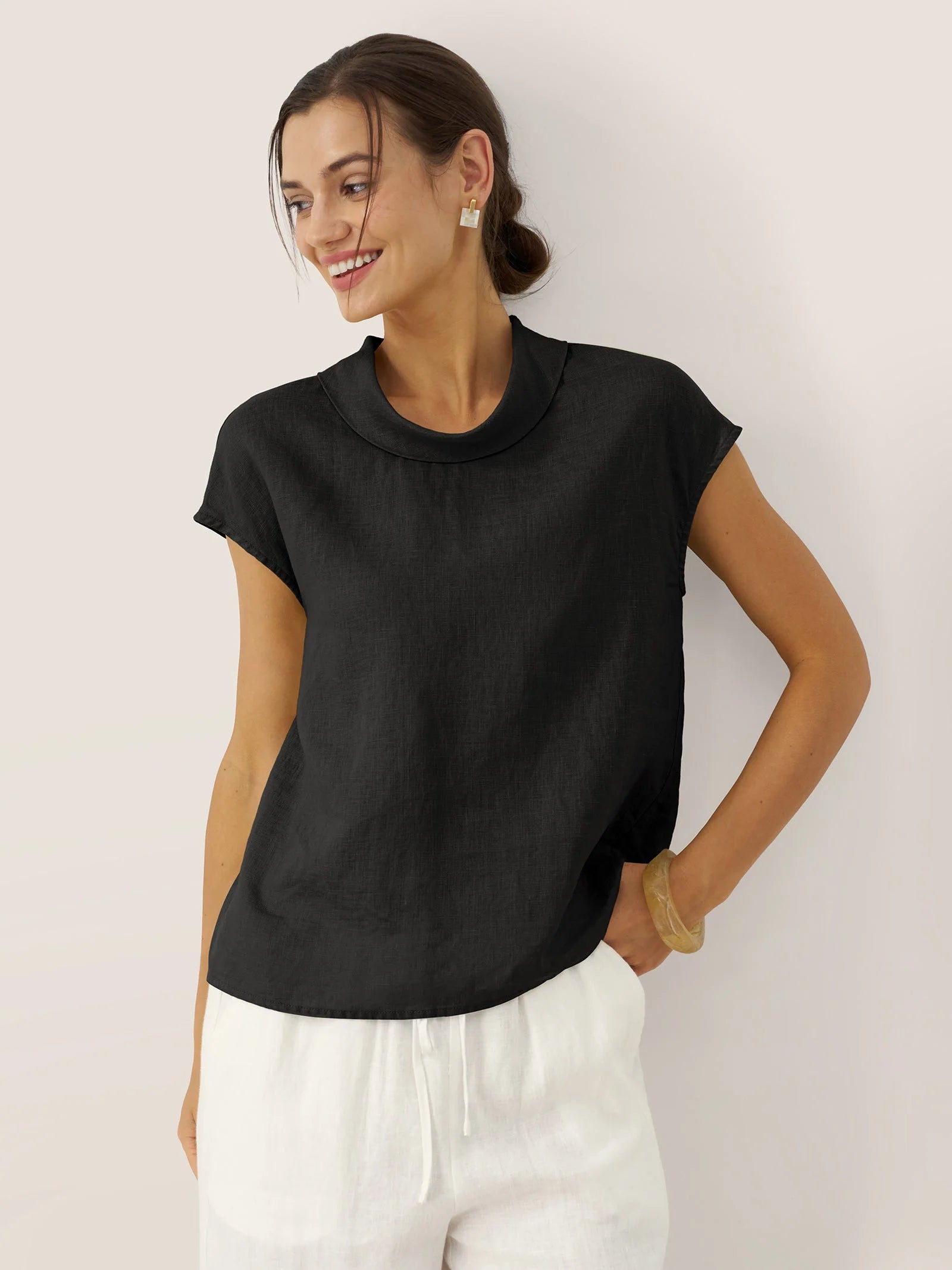 Yvonne - Blusa de manga corta Favorecedora 100% lino