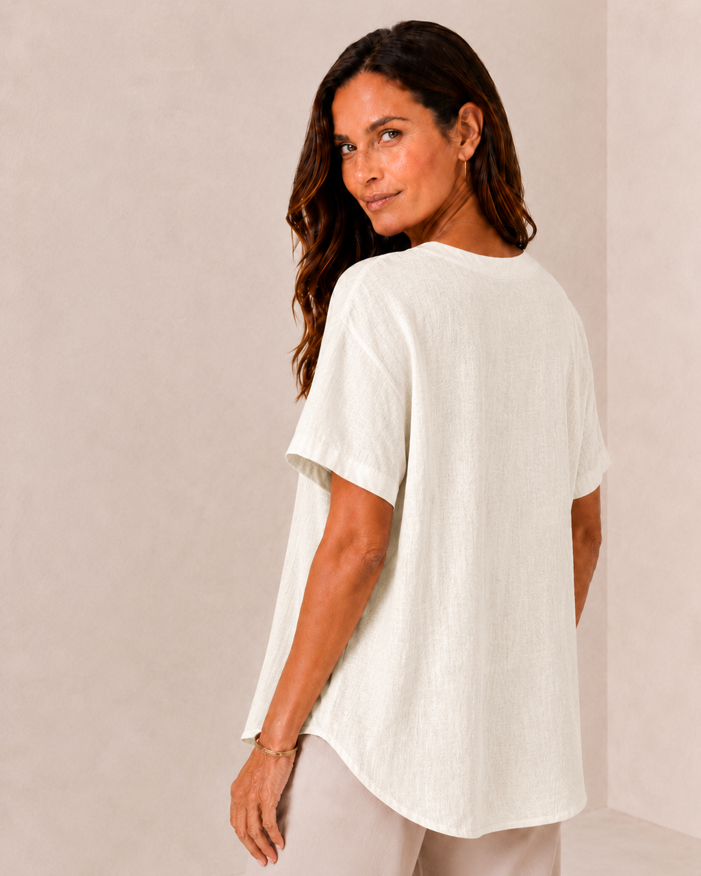 Alejandra - Blusa Favorecedora Versátil