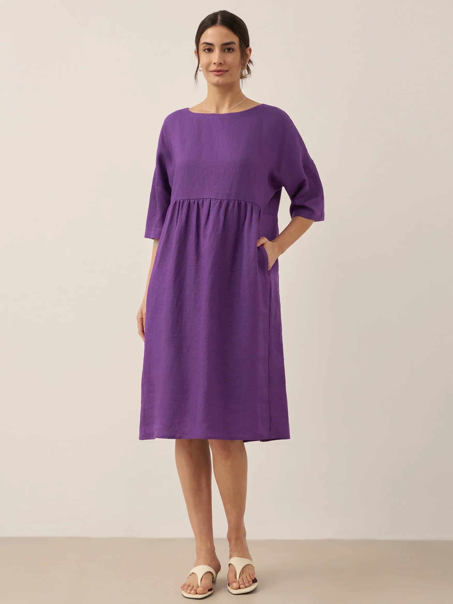 Valencia - Vestido midi de lino 100% con corte en A