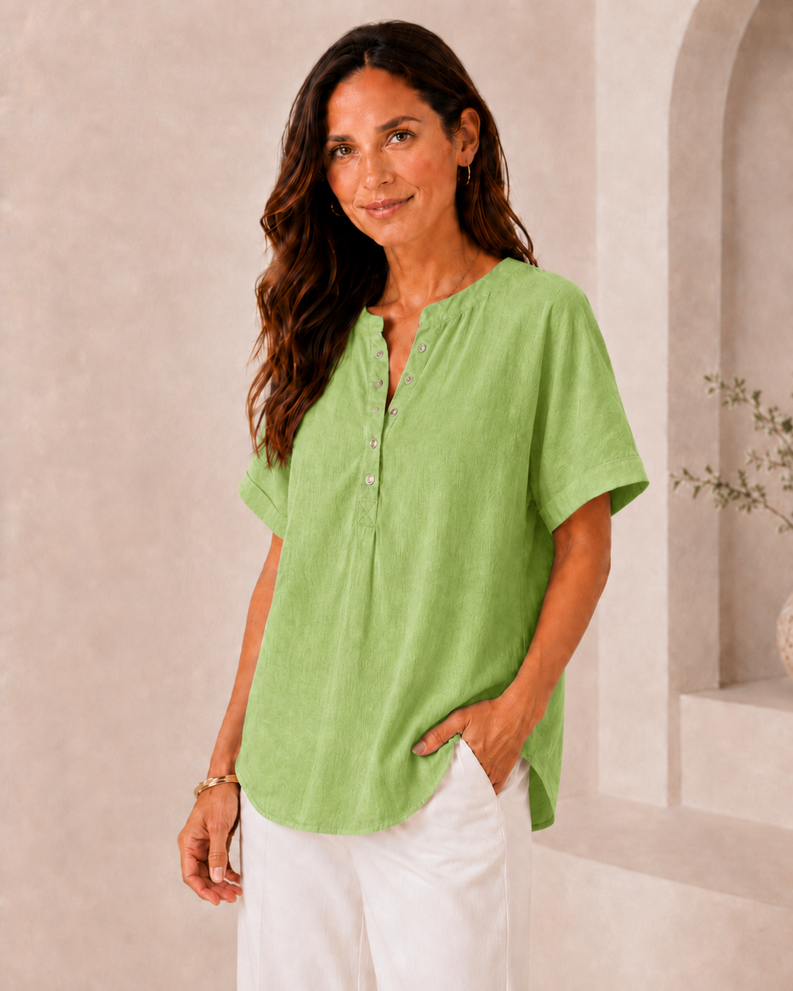 Alejandra - Blusa Favorecedora Versátil