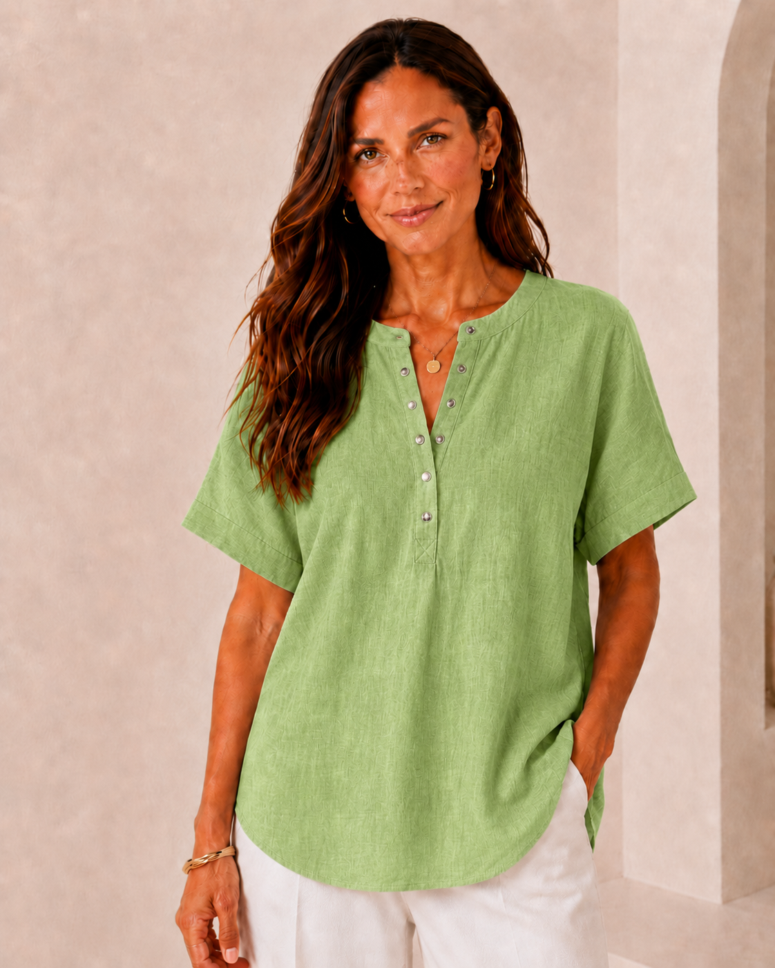 Alejandra - Blusa Favorecedora Versátil