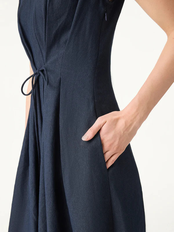 Valery - Vestido Midi Favorecedor Versátil