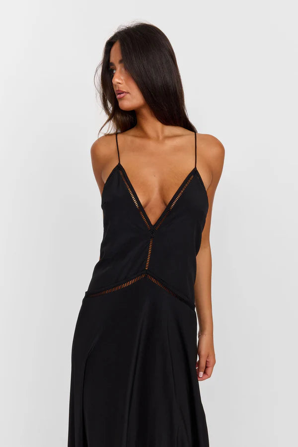 Maxey - Vestido Favorecedor Largo